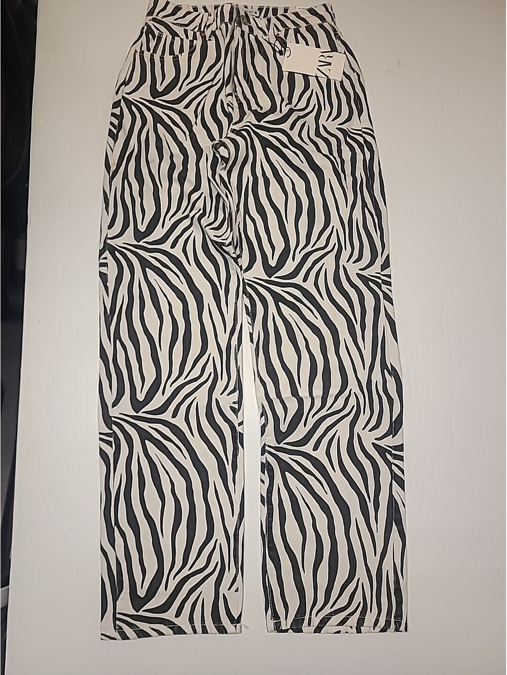 New Zara Zebra Print Black White High Rise Straight Jeans Size 2 6147/058 - Picture 5 of 5